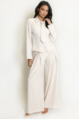 Fitted Shirt With Tie