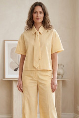 Short Sleeve Shirt With Tie 