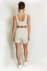 Contrast Piping Sports Bra And Shorts Set