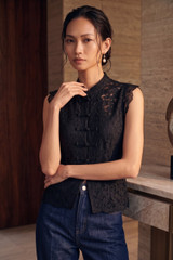 Lace Sleeveless Mandarin Blouse