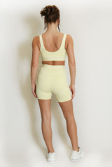 Contrast Piping Sports Bra And Shorts Set - New Ratio