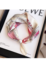 Pearl Clasp Neck Scarf 