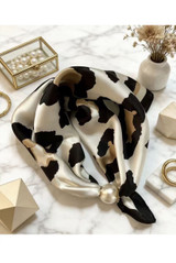 Leopard Print Pearl Clasp Neck Scarf