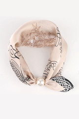 Printed Pearl Clasp Neck Scarf 