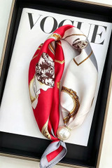 Printed Pearl Clasp Neck Scarf 