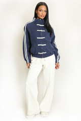 Striped Sleeve Pankou Closure Jacket
