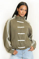 Striped Sleeve Pankou Closure Jacket