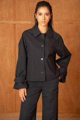 Short Body Trench Coat 