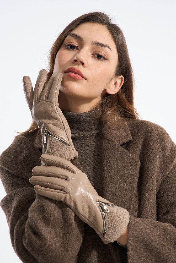 PU Borg Zip Front Glove 