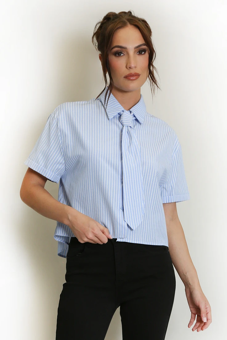 Short Sleeve Shirt With Tie 