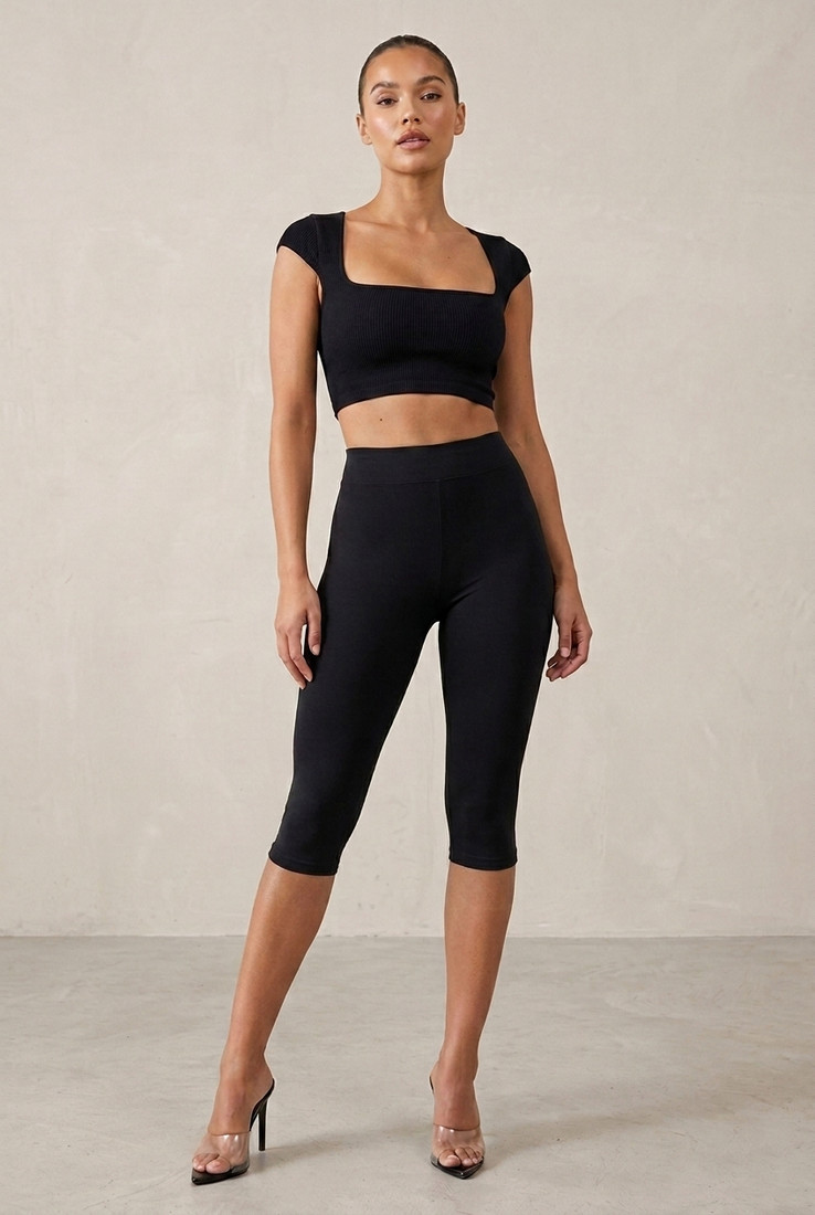 Capri Leggings (PRE ORDER)
