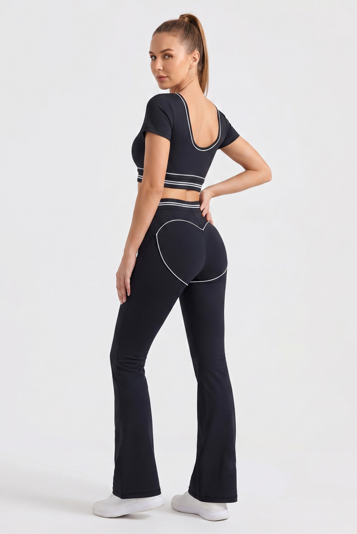 Flare Yoga Set