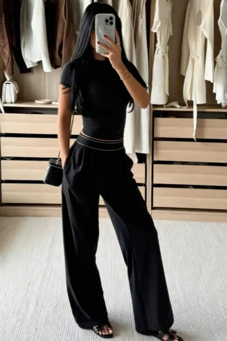 Banded Waist Wide Leg Trousers
