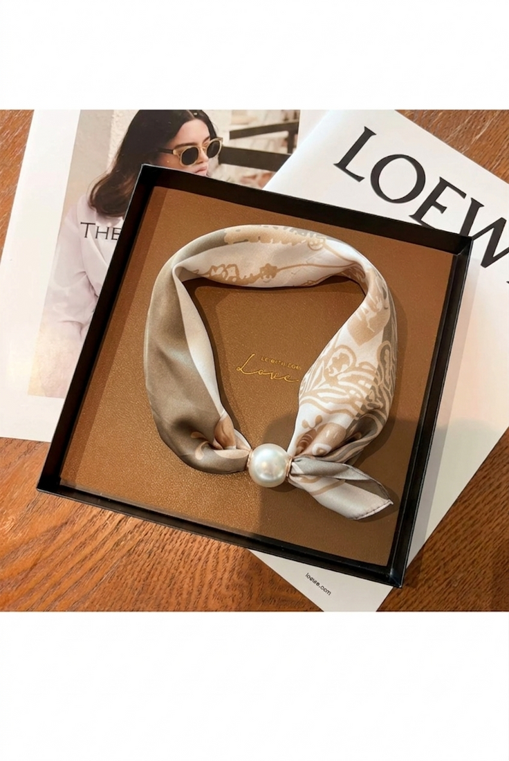 Two Tone Print Pearl Clasp Neck Scarf 