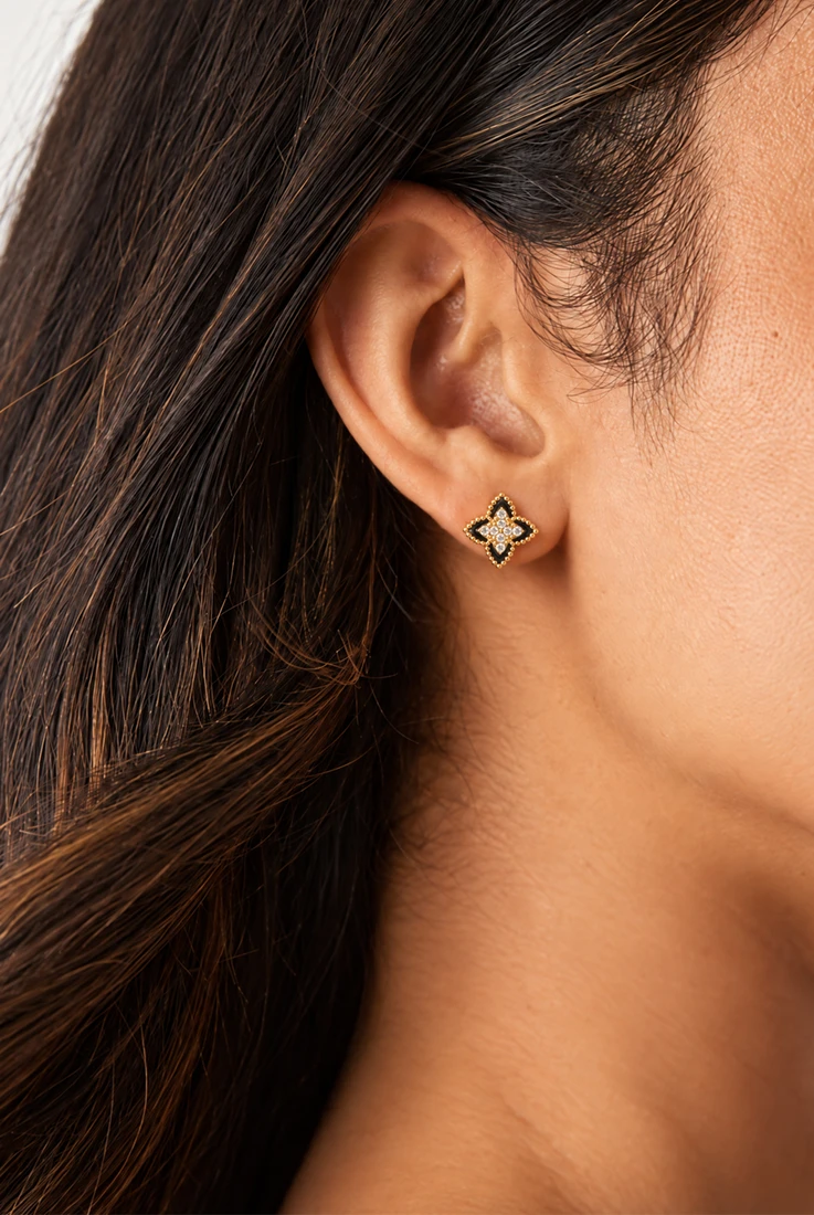 Clover Motif Stud Earrings