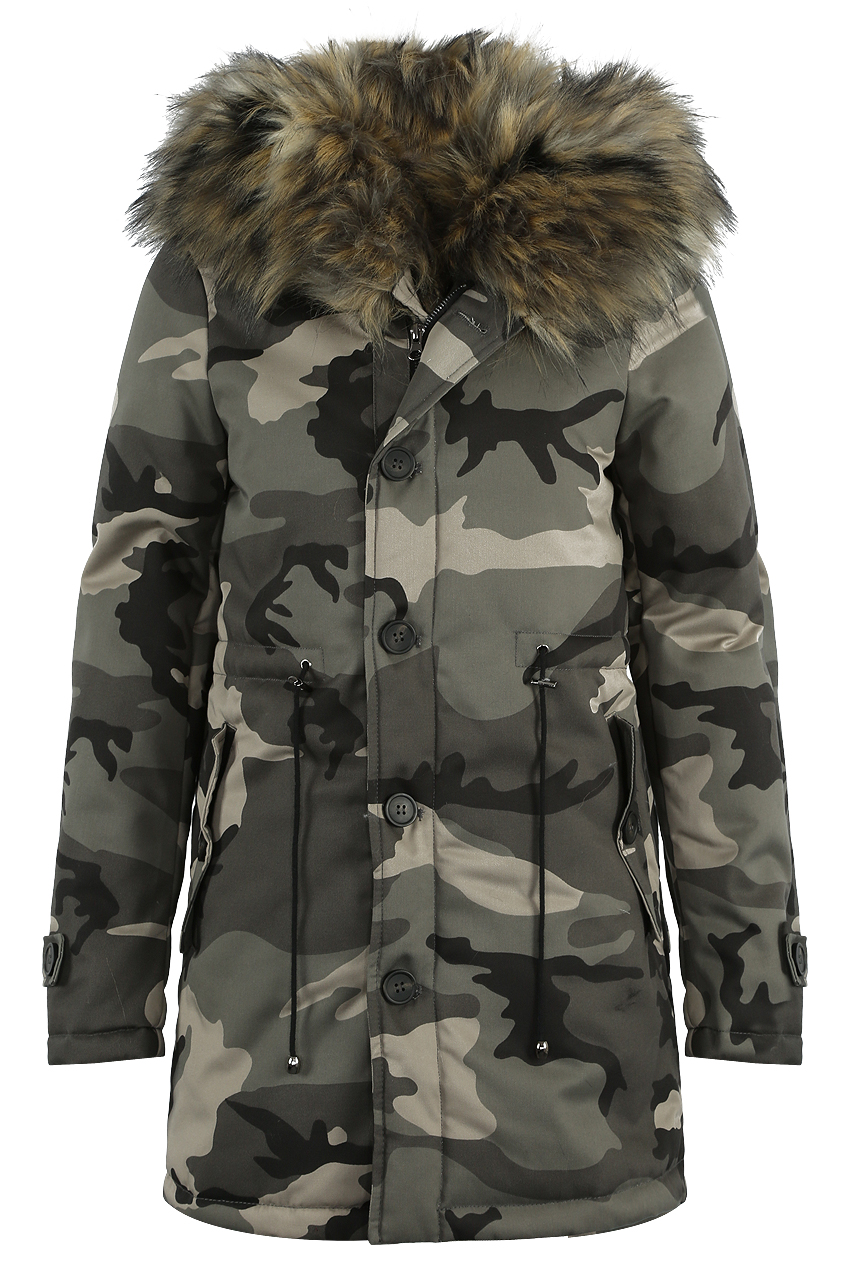 Camo winter jacket sales with fur hood