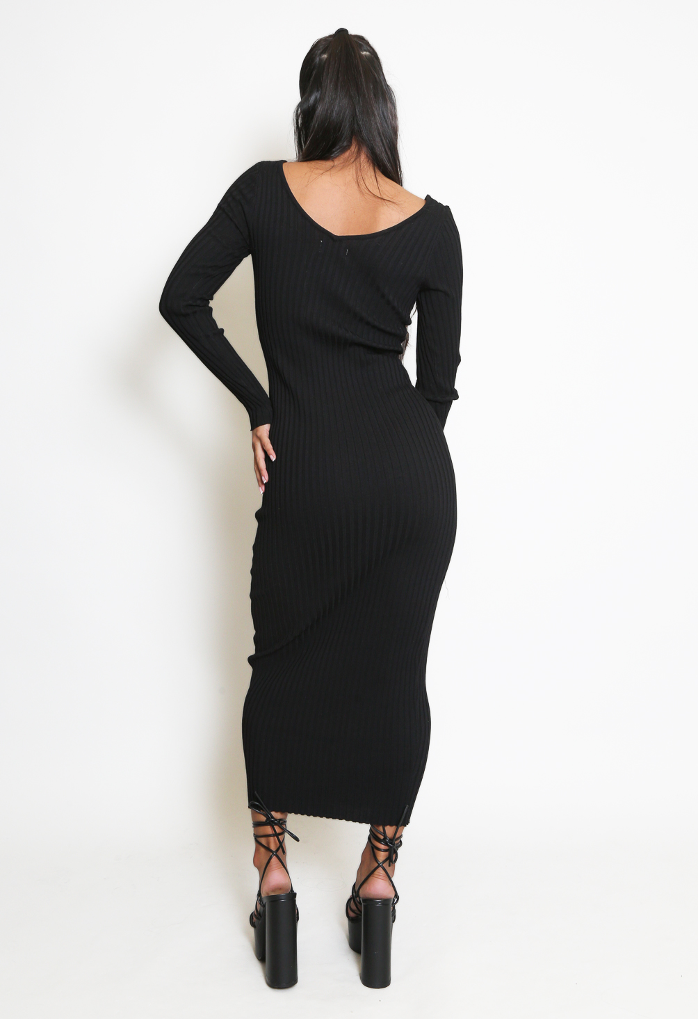 V-Neck Ribbed Knit Midi Dress - Buy Fashion Wholesale in The UK