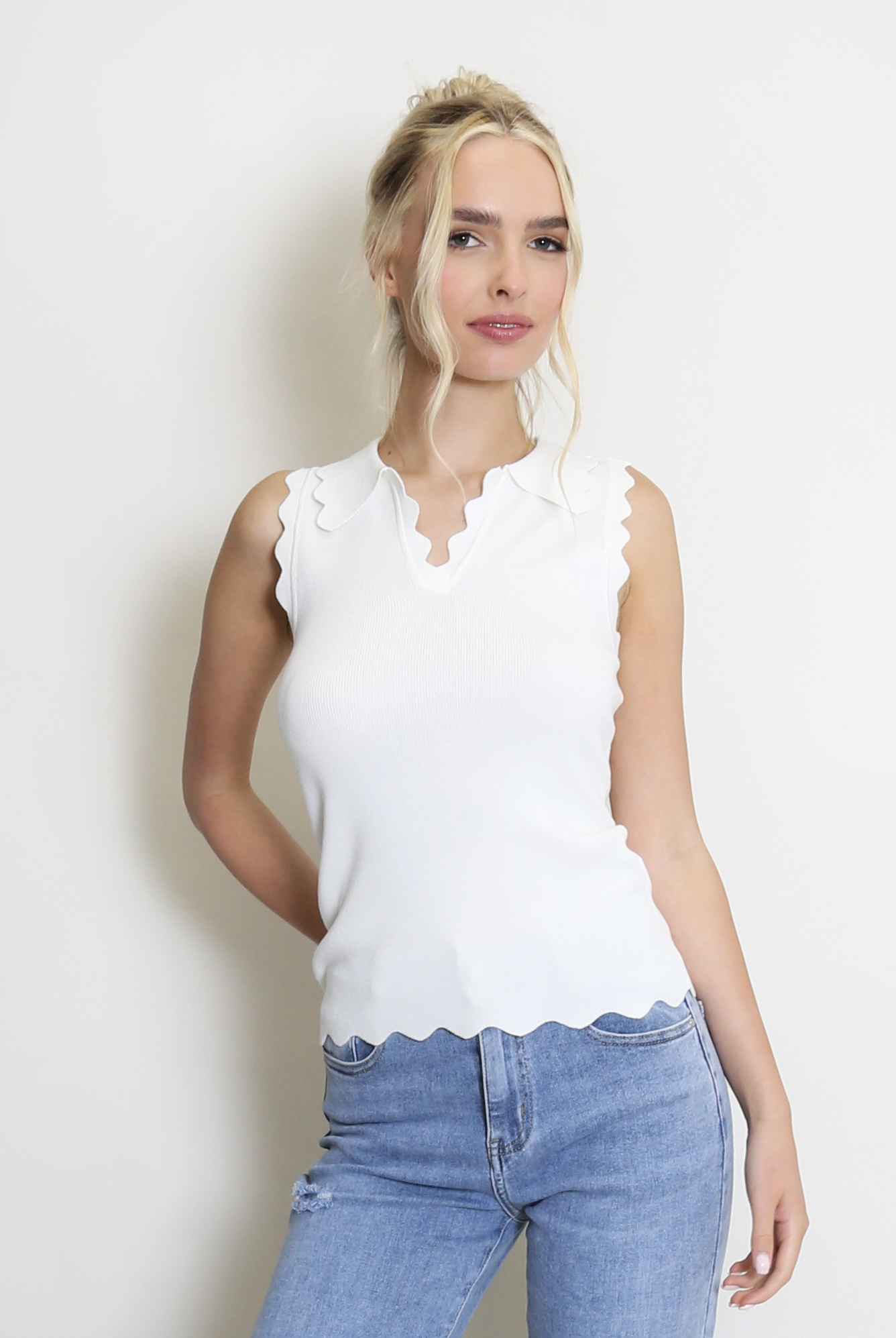 トップス Ron Herman Scallop Coller Sleeveless Top V Neck Collared Sleeveless Top - Buy Fashion Wholesale in The UK