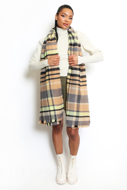 Checked 100% Wool Scarf With Fringed