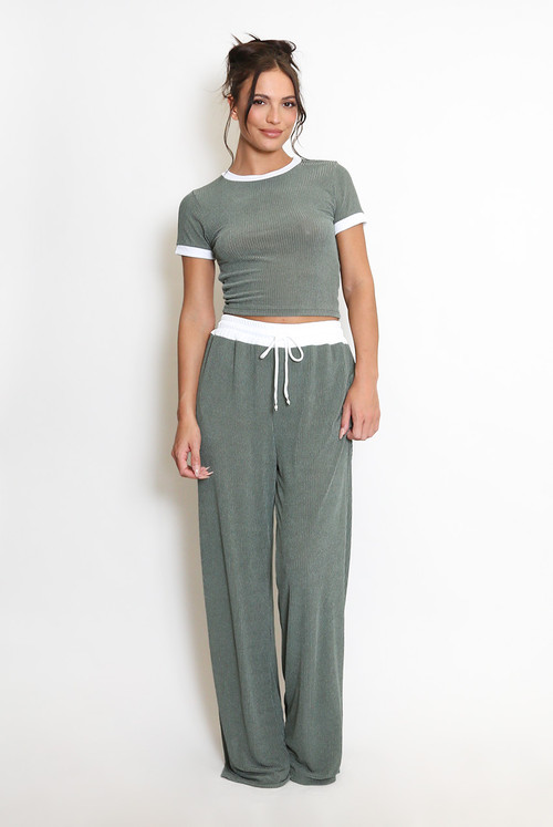 Green Set With T Shirt And Asymmetrical Wide Leg Trousers main image 1