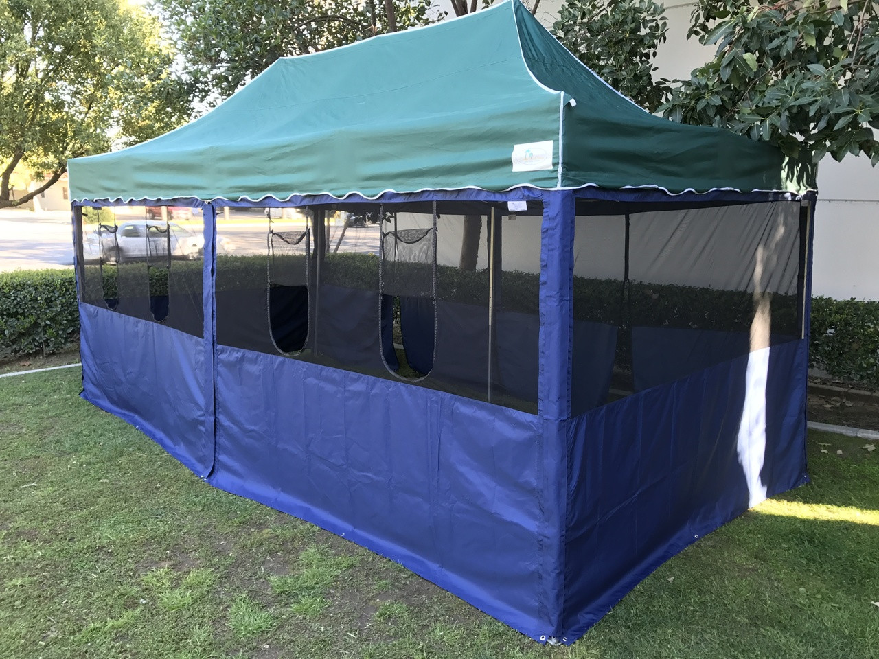Flame Retardant Mesh Food Walls (Size 
