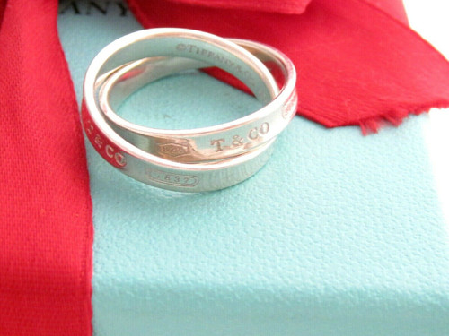 Auth Tiffany & Co Silver Interlocking 1837 Circle Ring Band Size 6.5