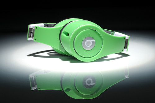 Monster Beats by Dr Dre Studio Powered On Ear Headphones - Green