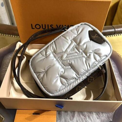 Louis Vuitton Silver Phone Pouch Crossbody Bag M81716 Monogram Purse Auth LV New