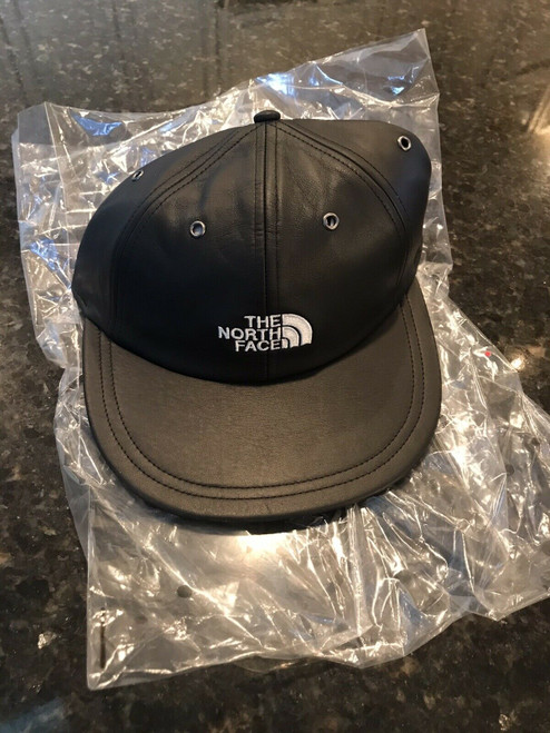 SUPREME X The North Face FW18 6-Panel Leather Black Hat