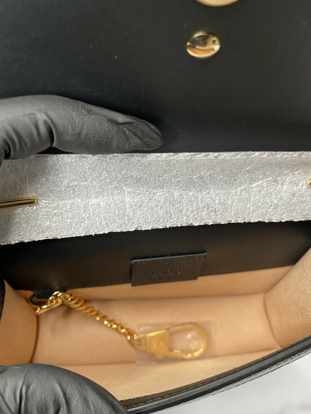 Authentic New GUCCI Sylvie velvet mini chain bag