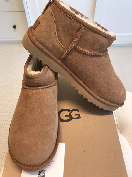 New UGG CLASSIC ULTRA MINI Boots Women CHESTNUT Sheepskin 1116109 SOLD OUT
