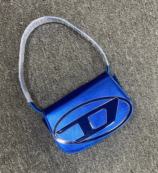 Diesel Style Kylie Jenner metallic blue 1DR bag