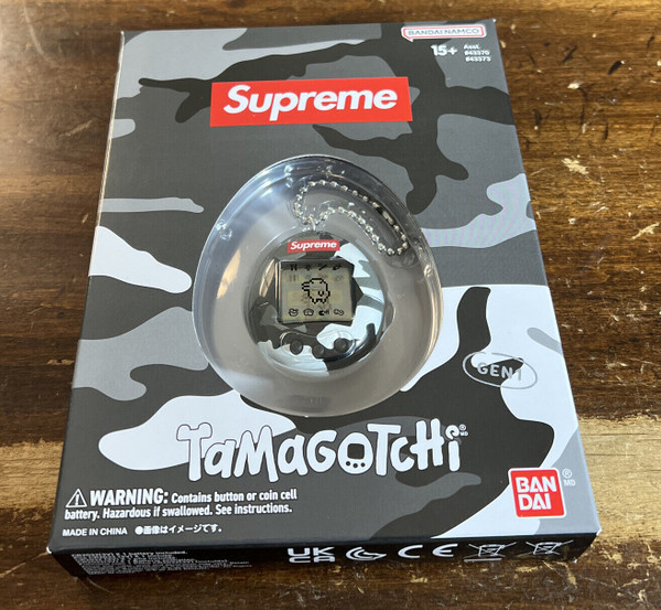 SUPREME TAMAGOTCHI BLACK (100% AUTHENTIC) (BRAND NEW) SS23 WEEK 4 (IN HAND)