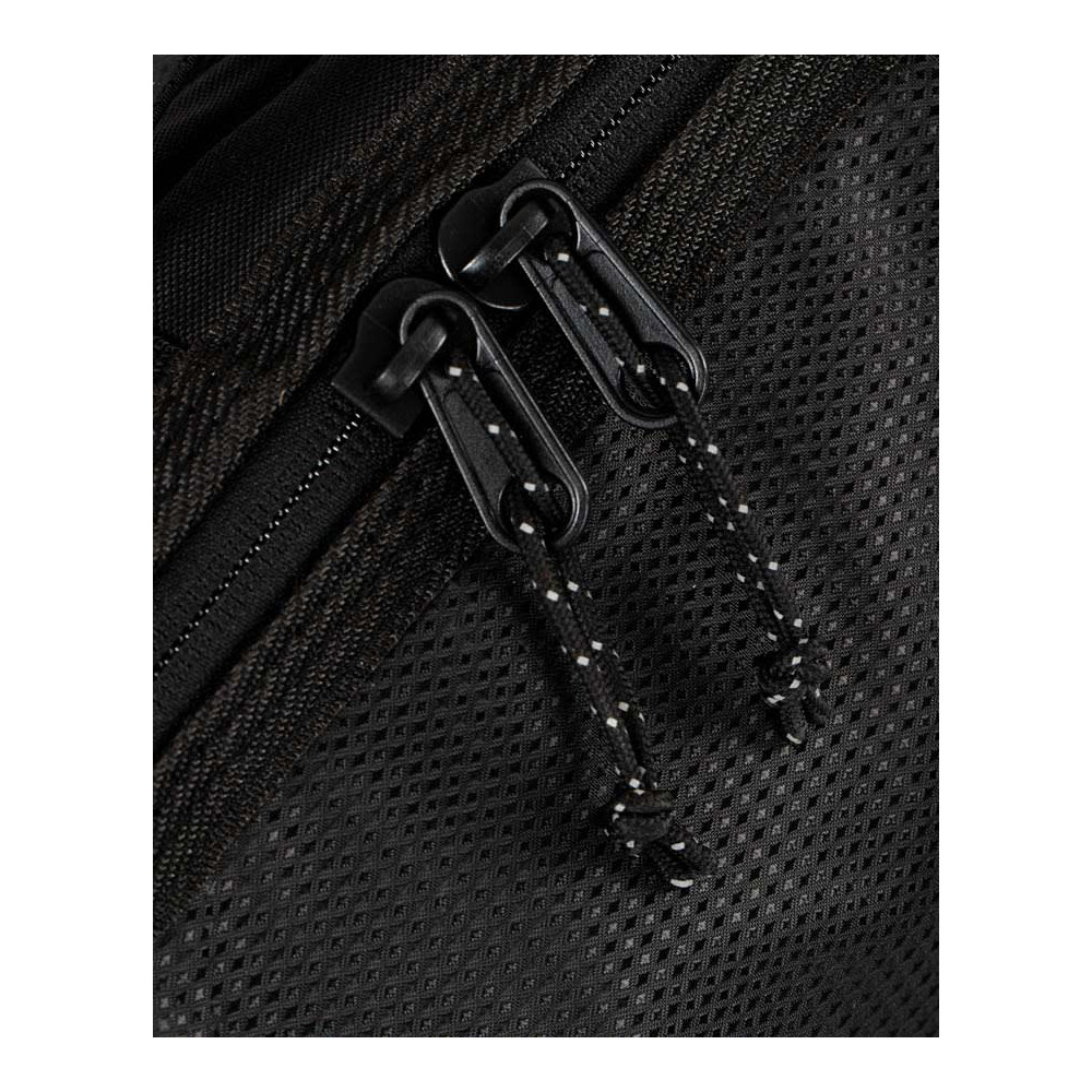 Creatures Longboard Day Use DT2.0 9ft 6 Cover in Black Silver