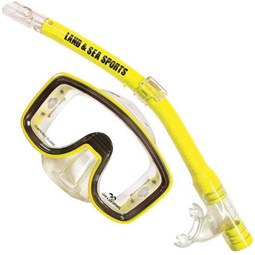 Land And Sea Lagoon Junior Mask And Snorkel Set in Yellow Land And Sea Lagoon Junior Mask And Snorkel Set in Yellow