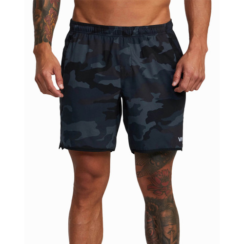 RVCA Yogger Stretch 17in Short Mens in Camo