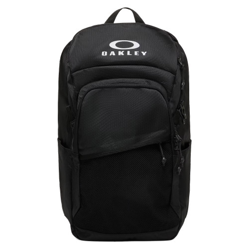 Oakley Essential Day Pack 9.0 Backpack in Blackout