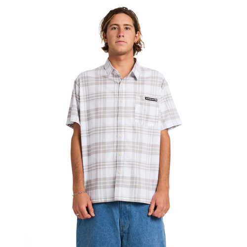 Quiksilver Campaign Short Sleeve Shirt Mens in Bone White