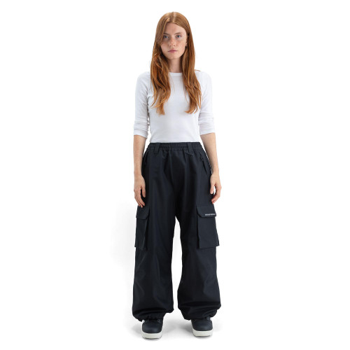 Beyond Medals Cargo Park 2L Pant 2027 Black