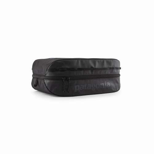 Patagonia Black Hole Cube 14L in Black Black
