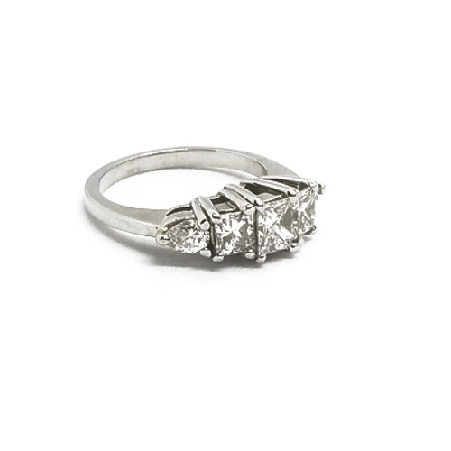 14K White Gold 5 Stone Diamond Ring