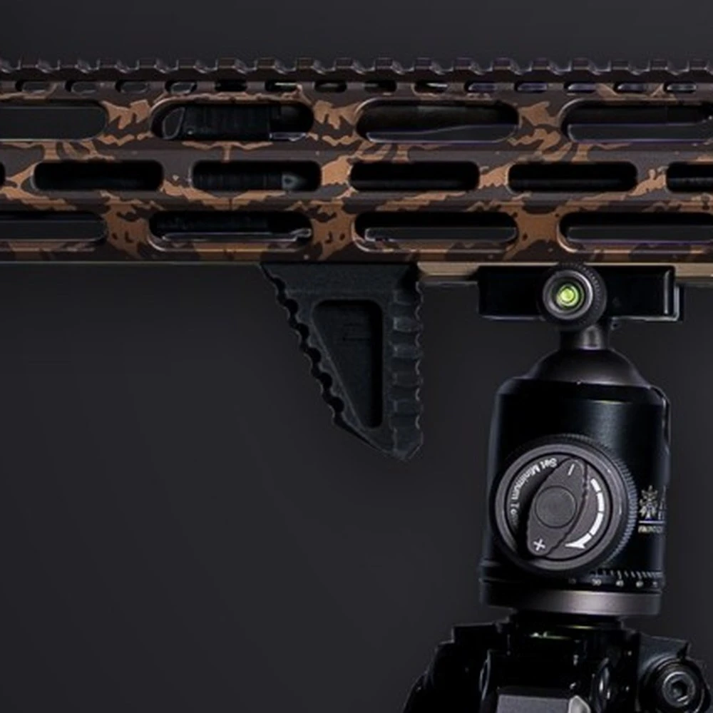 Amend2 x RAZR Mohave-K handstop on the handguard