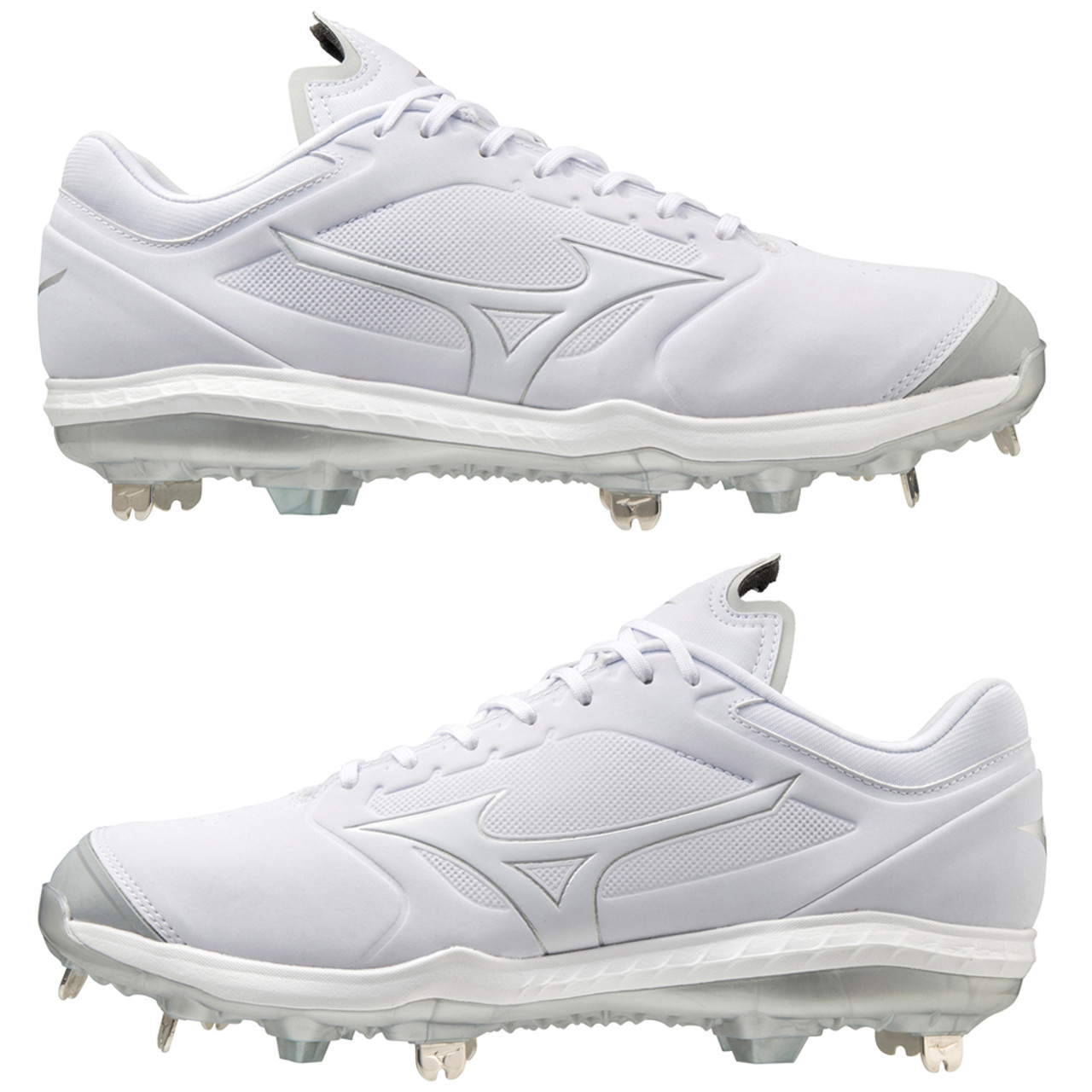 all white mizuno softball cleats