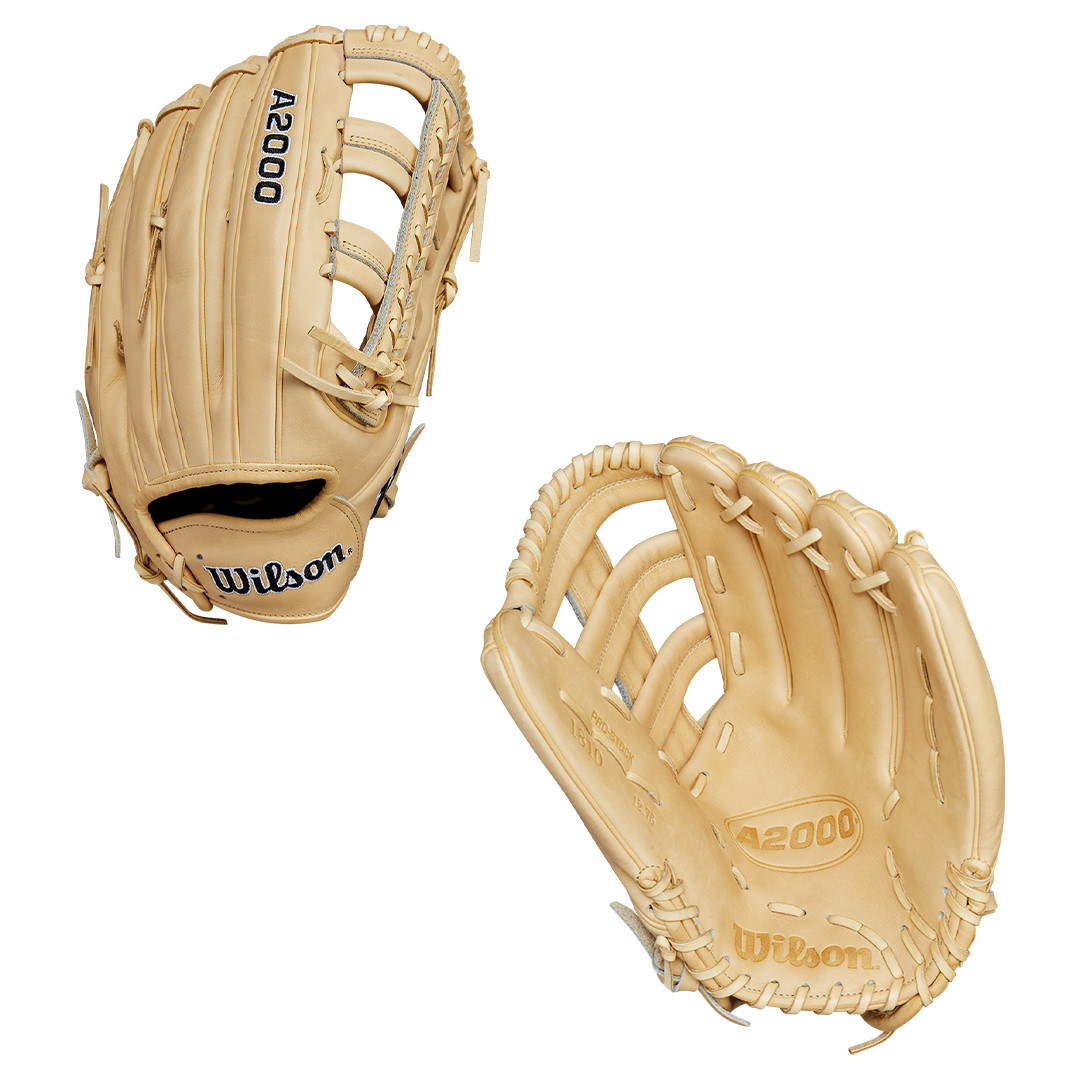 2025 Wilson A2000 1810 Baseball Classics 12.75” Outfield Baseball