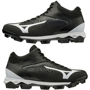 custom molded baseball cleats