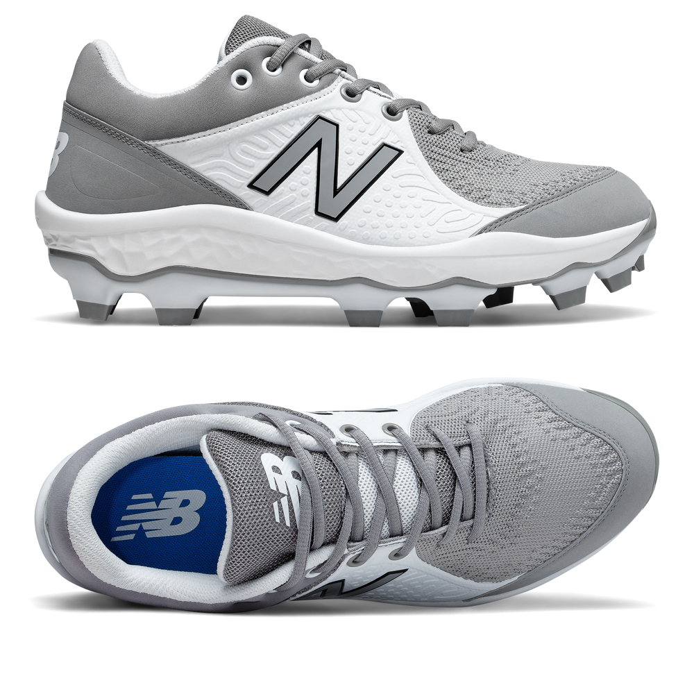 New Balance Molded Baseball Cleats 