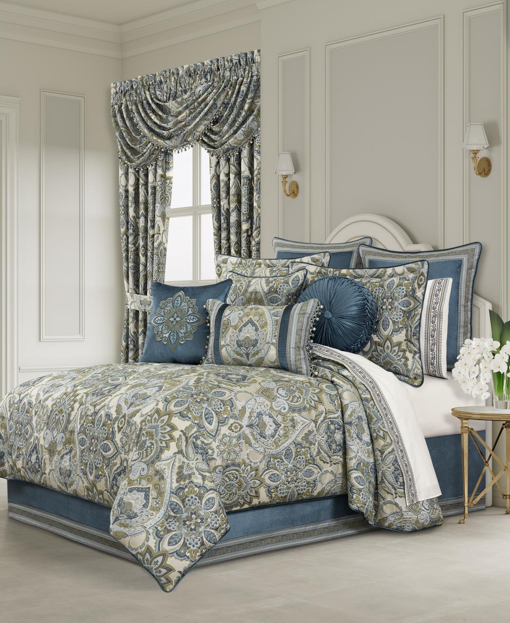 MITCHELL & KING AURORA PARMA セット Avellino Spa Comforter Set by J Queen New York | Paul's Home Fashions