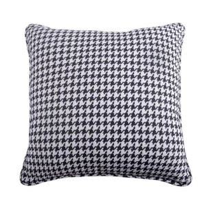 Hamilton Hounds Tooth Euro Sham - 813654028623
