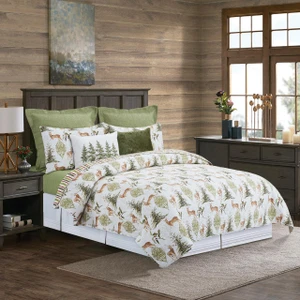 Reindeer Tracks Quilt Collection -