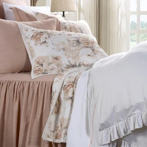 Colette Light Blush Quilt Collection -